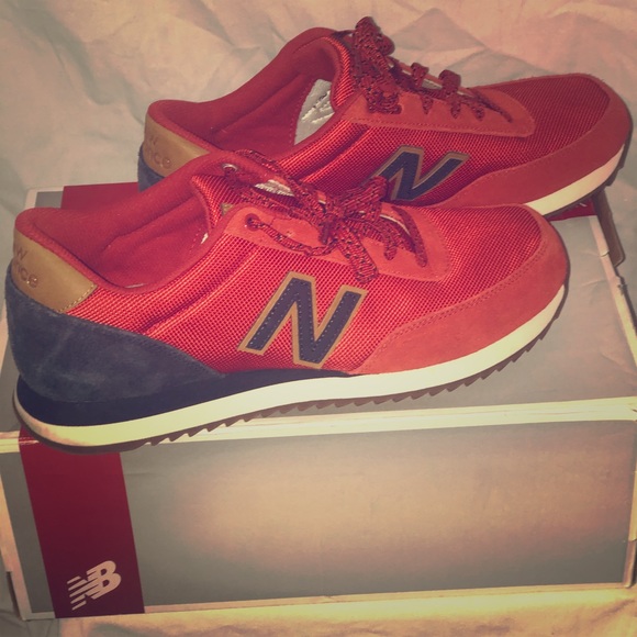 New Balance Mens 5 Outdoor Ripple Size 
